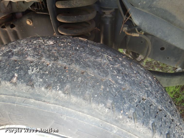 image for item DY9686 2011 Ford E450 Super Duty  box truck