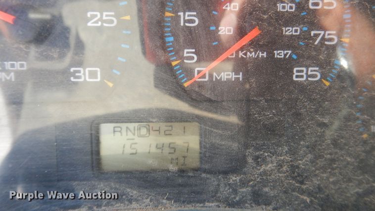 image for item ES9649 2002 International 4300  box truck