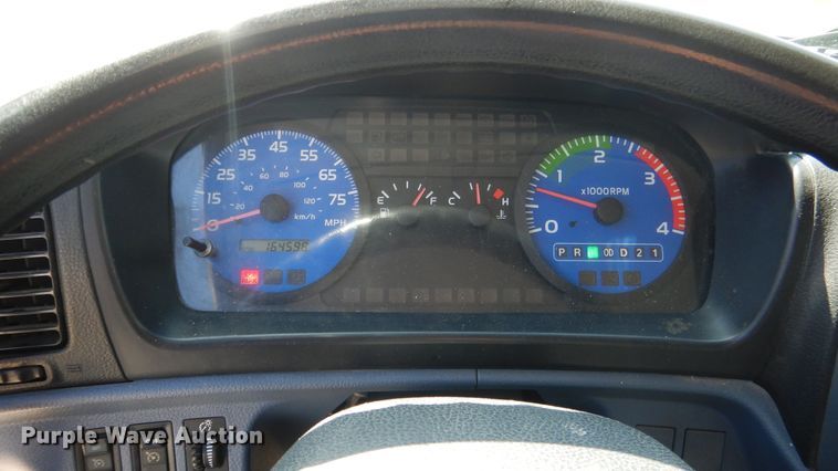 image for item ES9651 2007 Hino 268  box truck