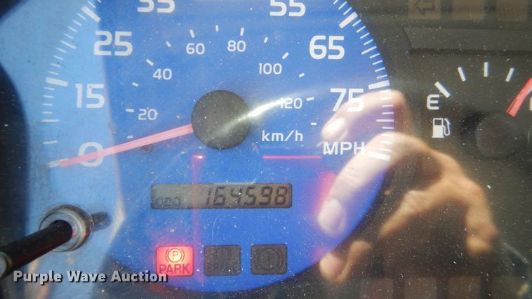 image for item ES9651 2007 Hino 268  box truck