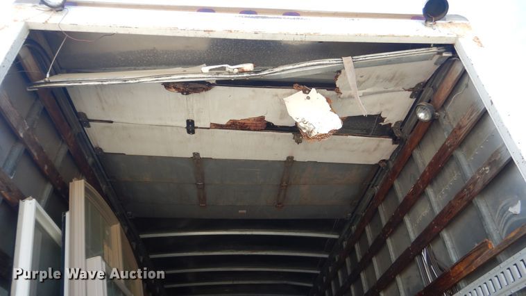 image for item ES9651 2007 Hino 268  box truck