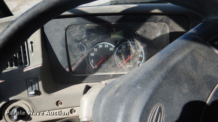 image for item ES9652 2004 Sterling Acterra  box truck