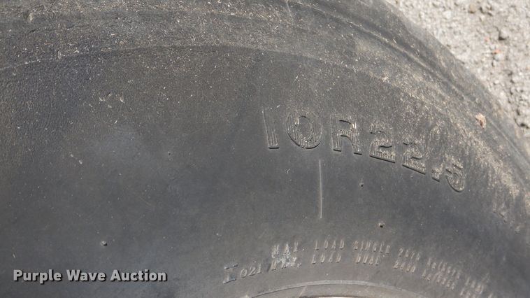 image for item ES9652 2004 Sterling Acterra  box truck