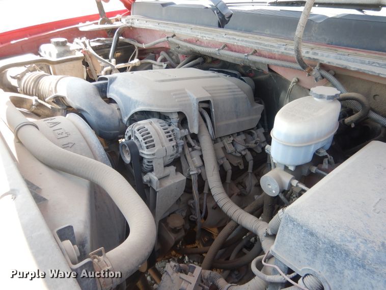 image for item FI9045 2010 Chevrolet Silverado 2500HD  utility bed pickup truck