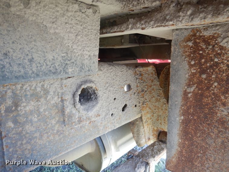 image for item FI9045 2010 Chevrolet Silverado 2500HD  utility bed pickup truck