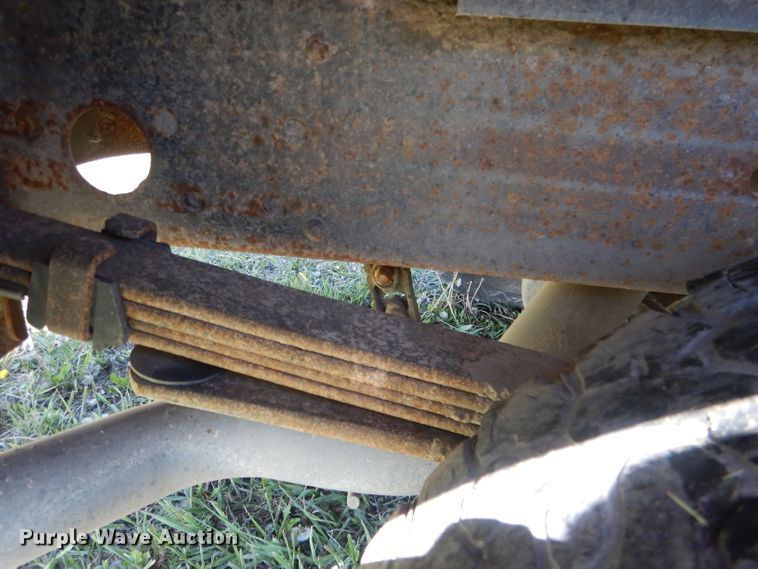 image for item FI9045 2010 Chevrolet Silverado 2500HD  utility bed pickup truck