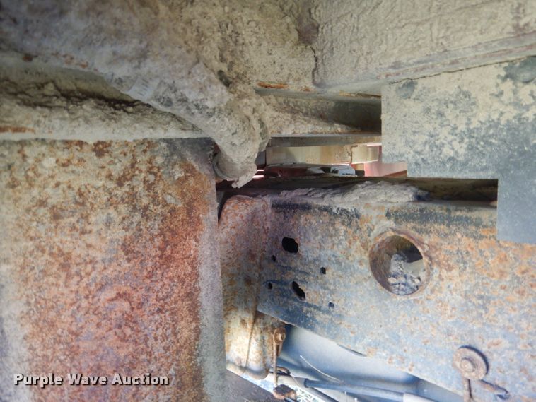 image for item FI9045 2010 Chevrolet Silverado 2500HD  utility bed pickup truck