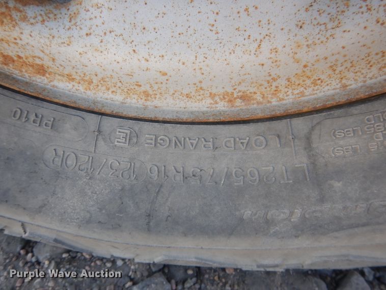 image for item FI9045 2010 Chevrolet Silverado 2500HD  utility bed pickup truck