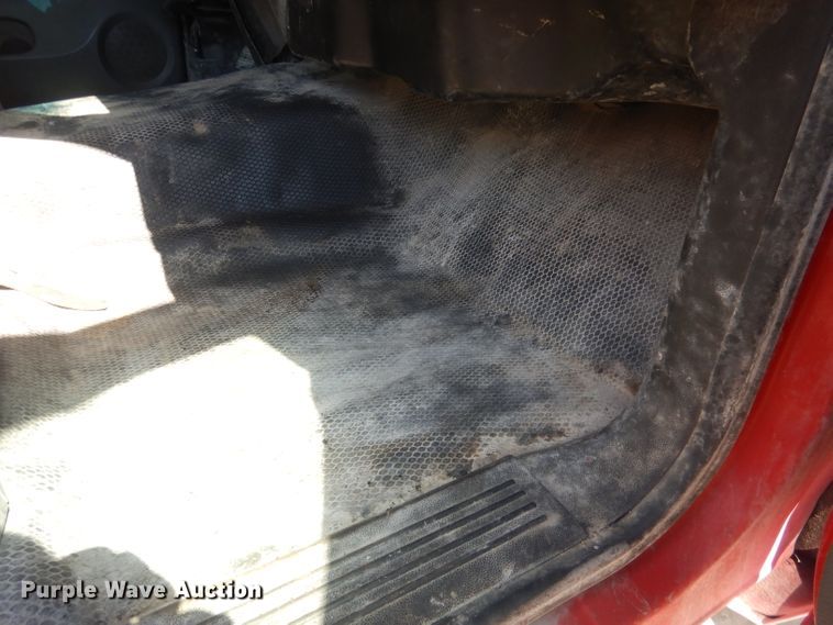 image for item FI9046 2008 Chevrolet Silverado 2500HD  utility bed pickup truck