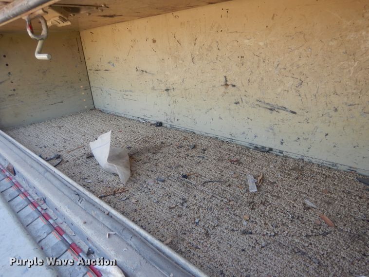 image for item FI9046 2008 Chevrolet Silverado 2500HD  utility bed pickup truck