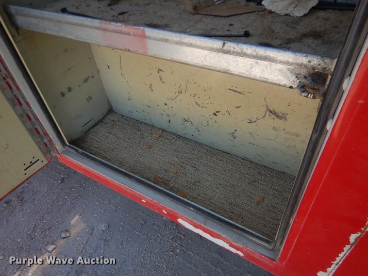 image for item FI9046 2008 Chevrolet Silverado 2500HD  utility bed pickup truck