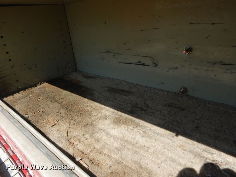 image for item FI9046 2008 Chevrolet Silverado 2500HD  utility bed pickup truck