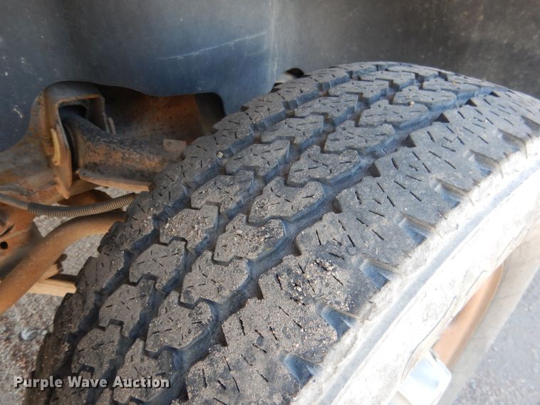 image for item FI9046 2008 Chevrolet Silverado 2500HD  utility bed pickup truck