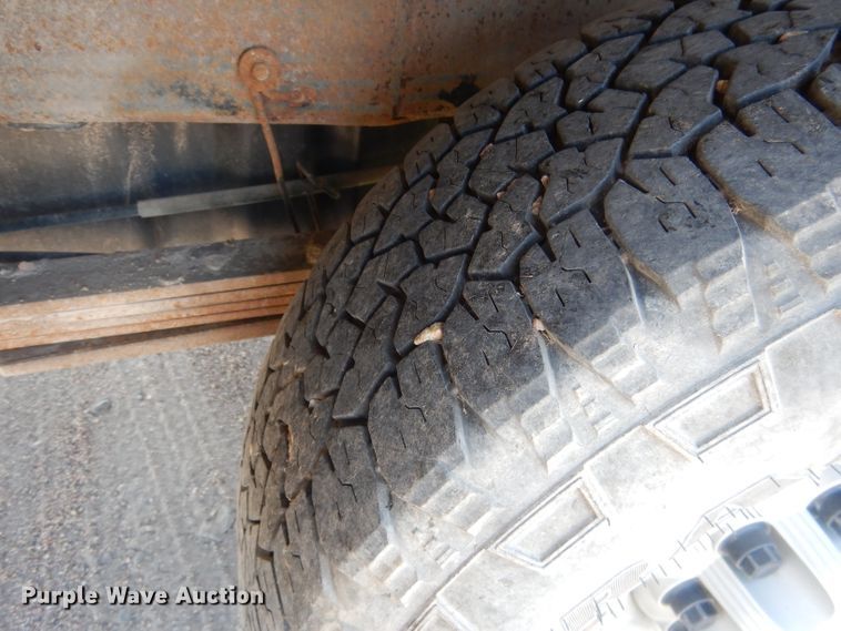 image for item FI9046 2008 Chevrolet Silverado 2500HD  utility bed pickup truck