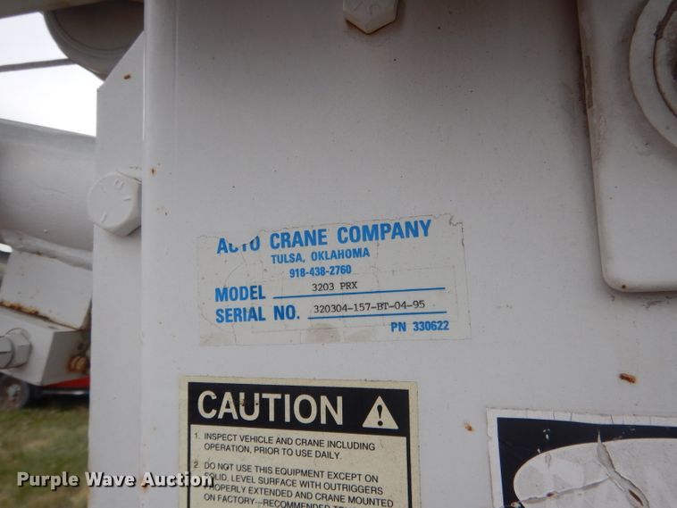 image for item FI9048 1995 Ford F450 Super Duty  utility / service truck