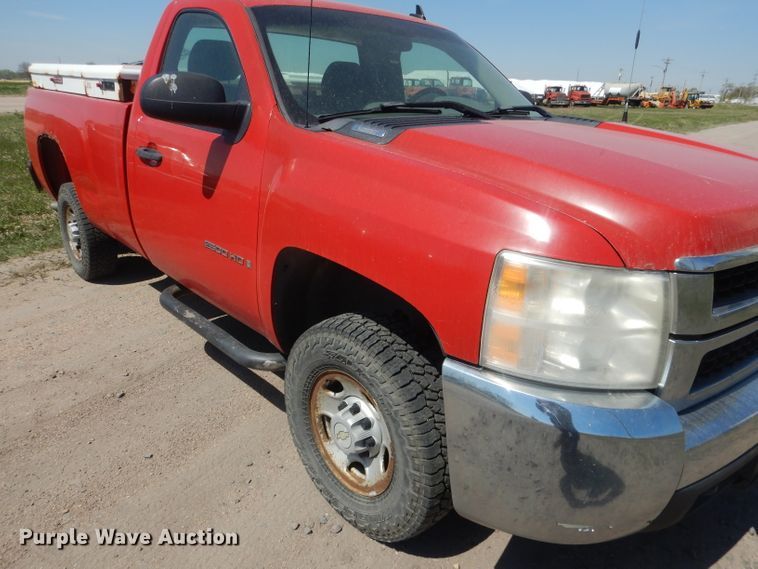 image for item FI9049 2007 Chevrolet Silverado 2500HD  pickup truck