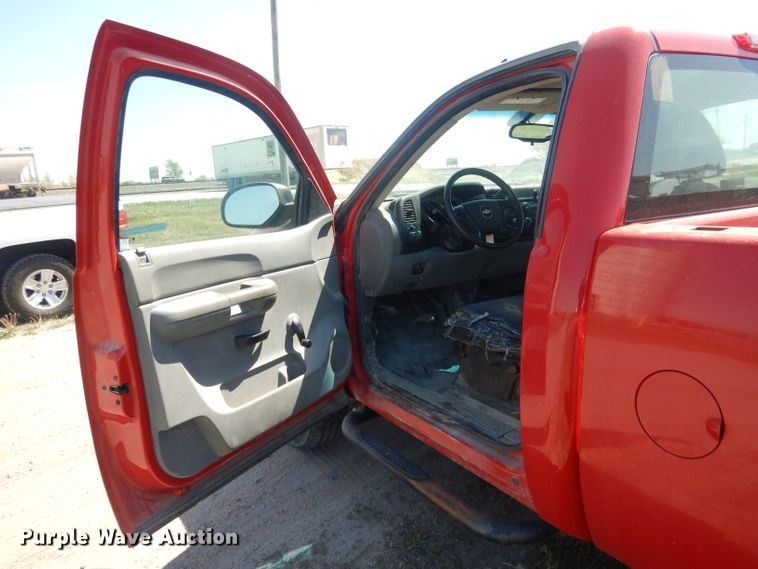 image for item FI9050 2009 Chevrolet Silverado 2500HD  pickup truck