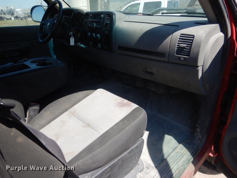 image for item FI9050 2009 Chevrolet Silverado 2500HD  pickup truck