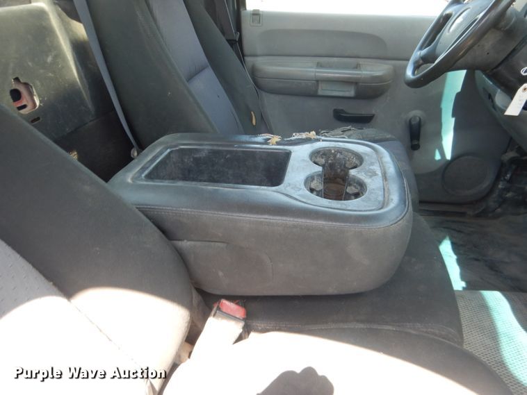 image for item FI9050 2009 Chevrolet Silverado 2500HD  pickup truck