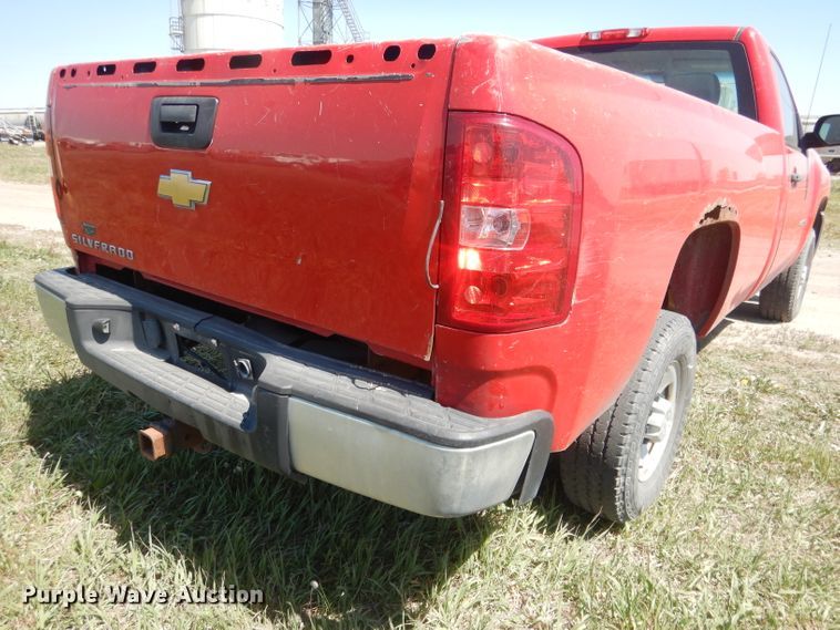 image for item FI9050 2009 Chevrolet Silverado 2500HD  pickup truck
