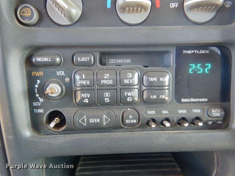 image for item FI9052 1999 Chevrolet Express 3500  van