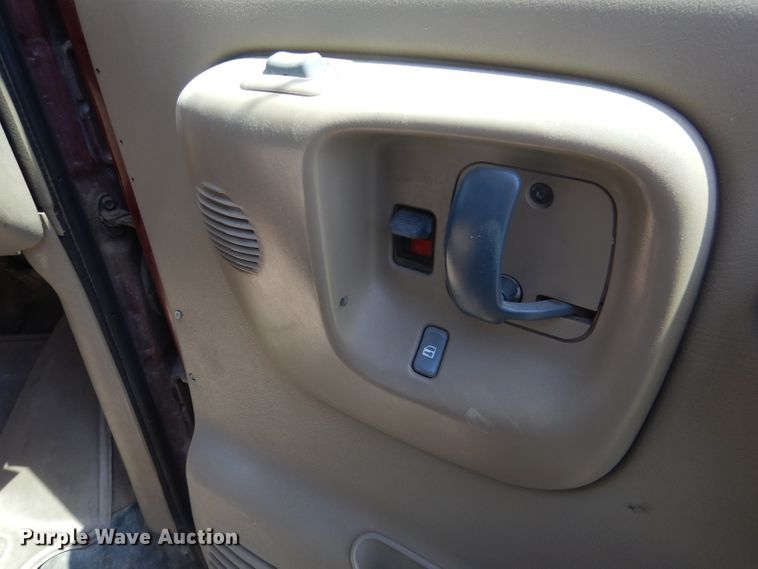 image for item FI9052 1999 Chevrolet Express 3500  van