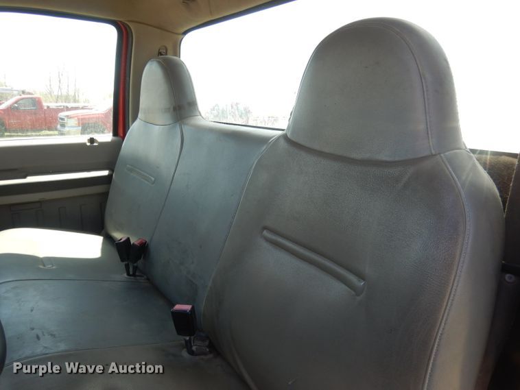 image for item FI9054 2008 Ford F550 Super Duty  truck cab and chassis