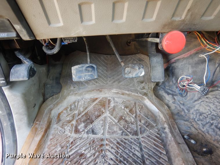 image for item FI9054 2008 Ford F550 Super Duty  truck cab and chassis