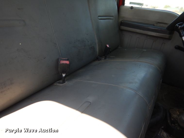 image for item FI9054 2008 Ford F550 Super Duty  truck cab and chassis