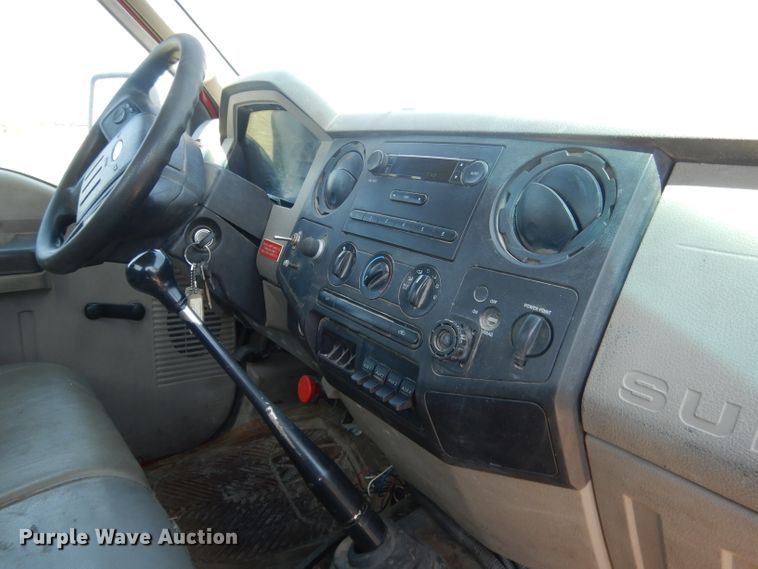 image for item FI9054 2008 Ford F550 Super Duty  truck cab and chassis