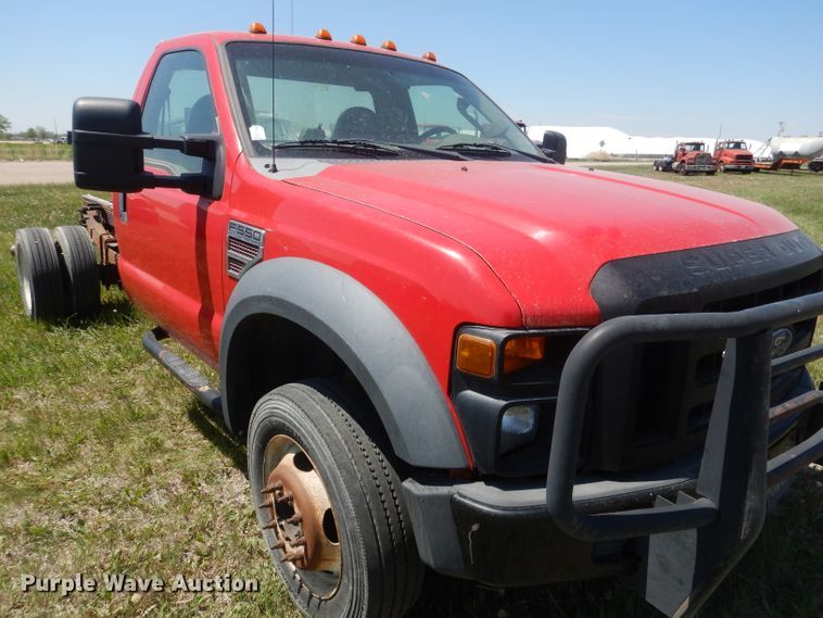 image for item FI9054 2008 Ford F550 Super Duty  truck cab and chassis