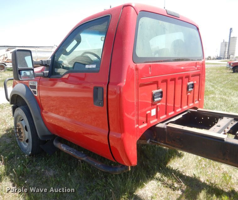 image for item FI9054 2008 Ford F550 Super Duty  truck cab and chassis