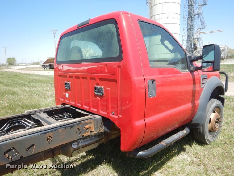 image for item FI9054 2008 Ford F550 Super Duty  truck cab and chassis