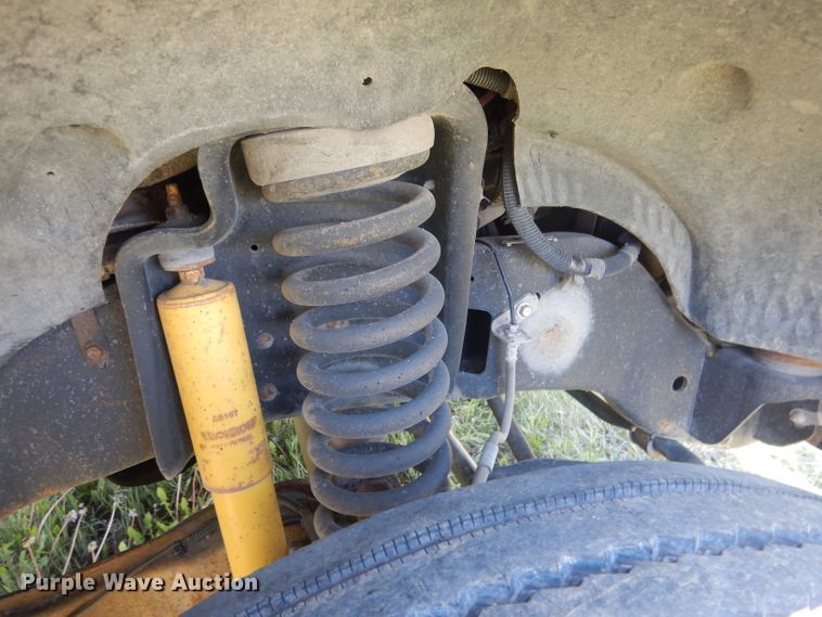 image for item FI9054 2008 Ford F550 Super Duty  truck cab and chassis