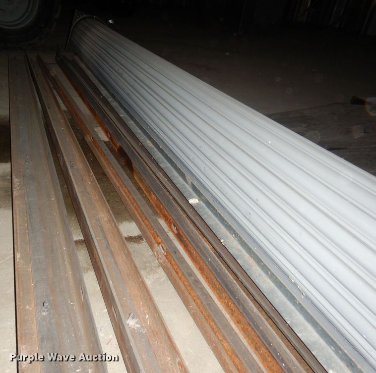 image for item FI9071 Steel roll up garage door