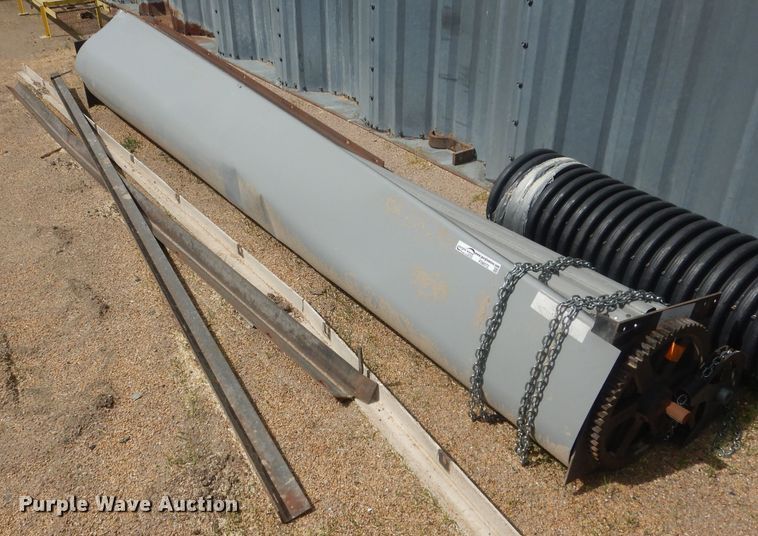 image for item FI9072 Steel roll up garage door