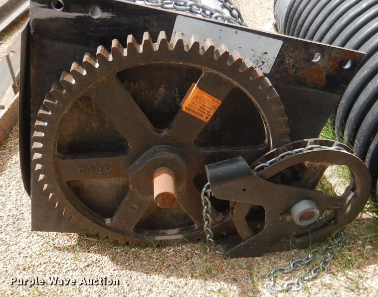 image for item FI9072 Steel roll up garage door