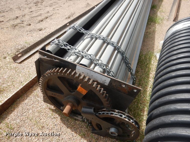 image for item FI9072 Steel roll up garage door