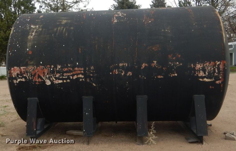 image for item FI9073 Steel tank