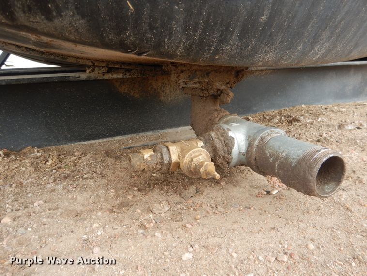 image for item FI9073 Steel tank