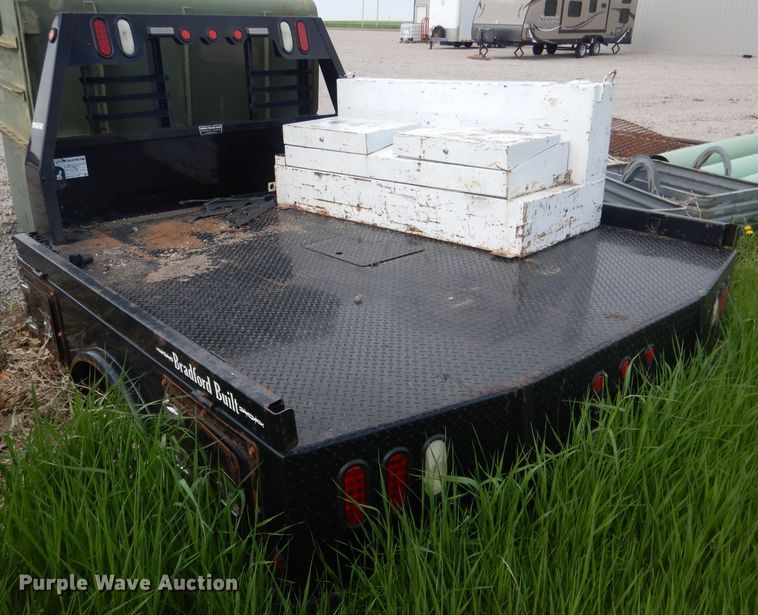 image for item FI9084 Bradford flatbed