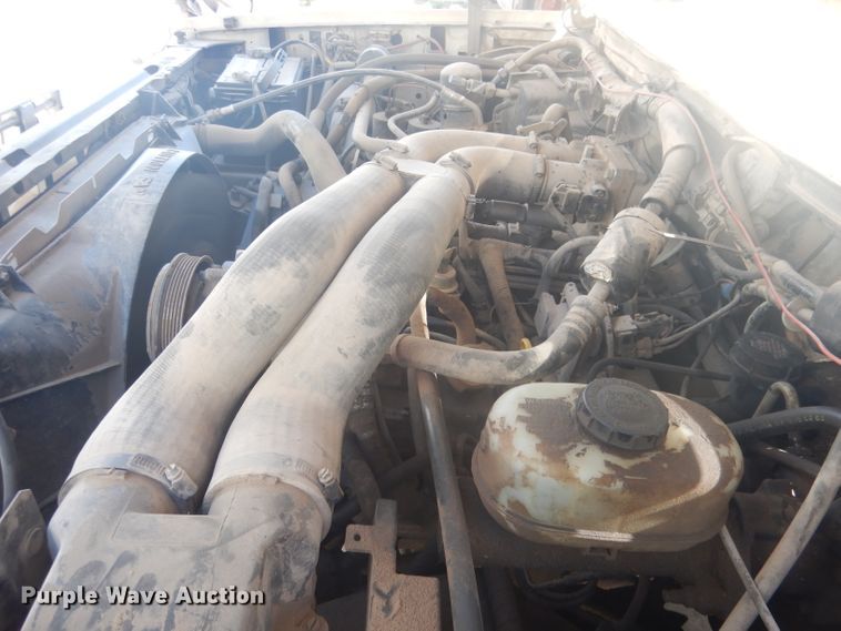 image for item FI9098 1989 Ford F450 Super Duty  utility / service truck