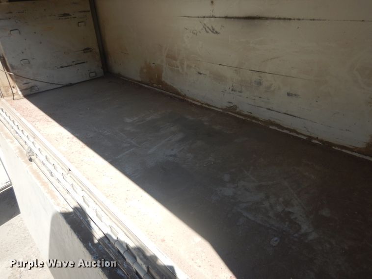 image for item FI9098 1989 Ford F450 Super Duty  utility / service truck