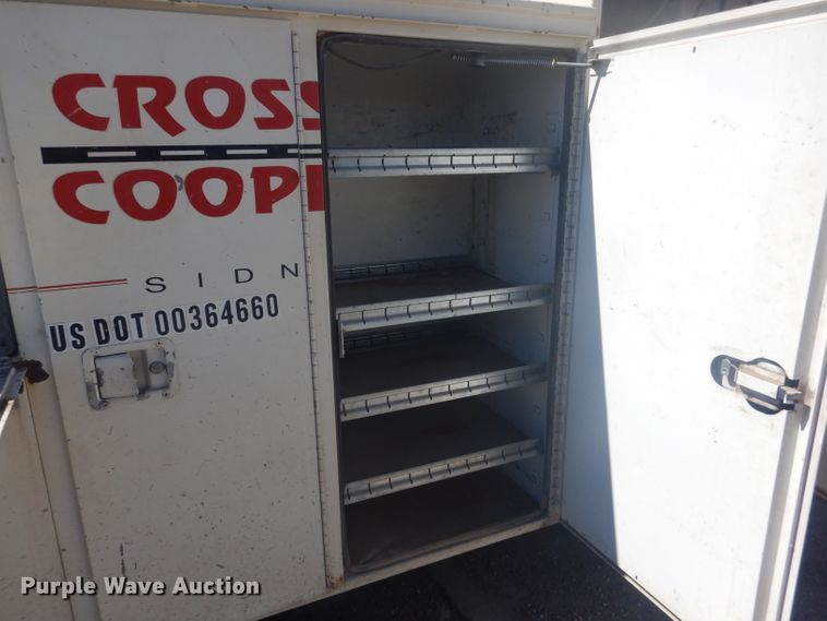 image for item FI9098 1989 Ford F450 Super Duty  utility / service truck