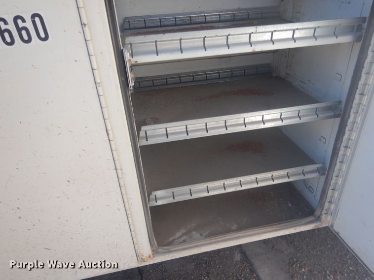 image for item FI9098 1989 Ford F450 Super Duty  utility / service truck