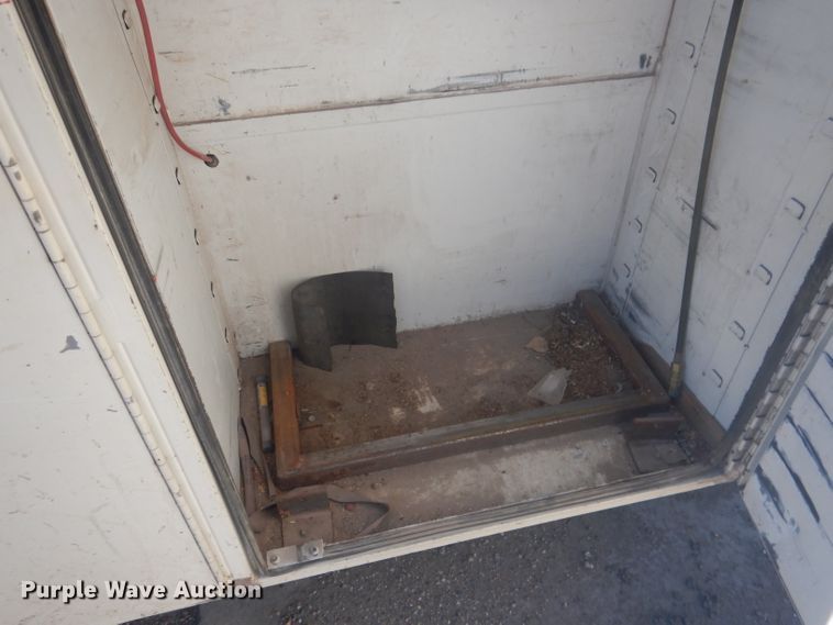 image for item FI9098 1989 Ford F450 Super Duty  utility / service truck