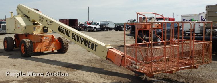 image for item FR9812 1997 JLG 80HX  boom lift