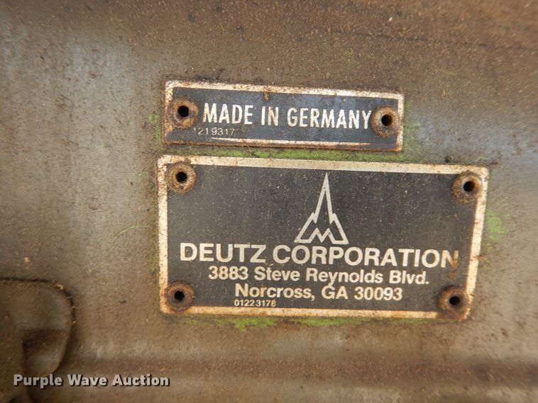 image for item FR9812 1997 JLG 80HX  boom lift