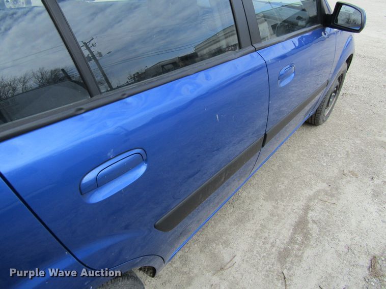 image for item GC9875 2009 Kia Rio