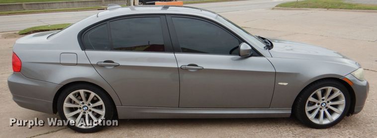 image for item HC9302 2009 BMW 328i